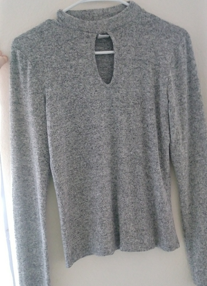 Junior's Key-Hole Mock Neck Sweater